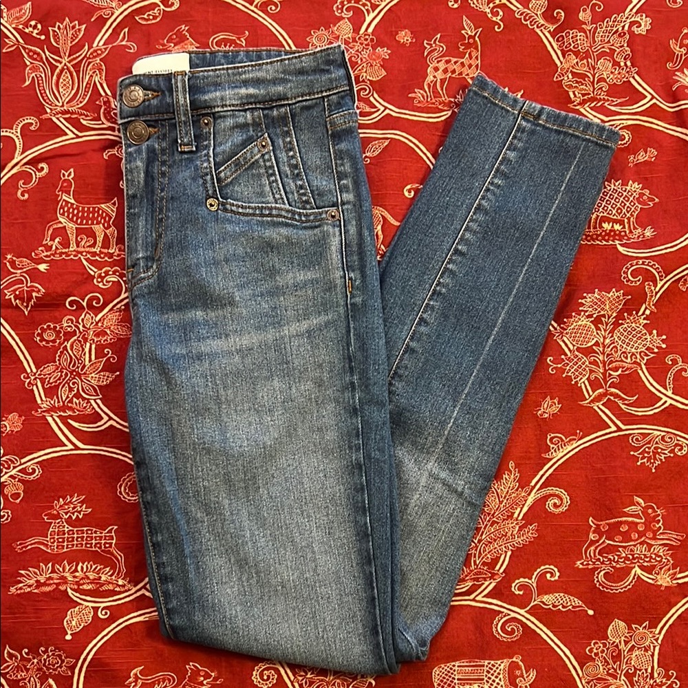 Current Elliot Blue Skinny Jeans size 25 with Faded Wash unique